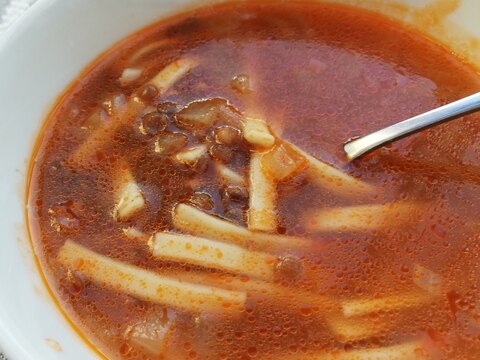 トルコ料理★緑レンズ豆とパスタのスープ